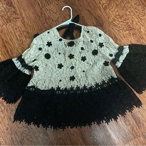 Gracia top beige and black size medium